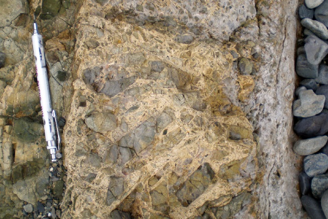 cataclasite2020(3).jpg