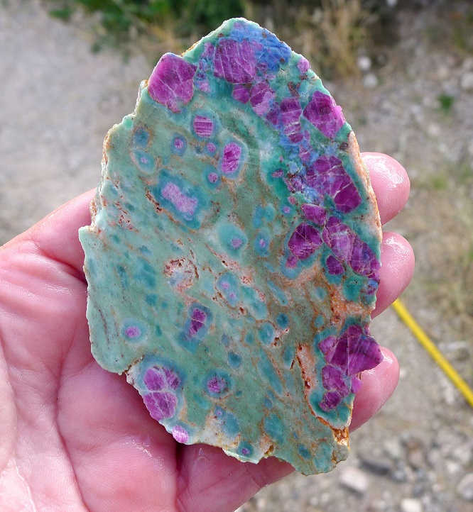 ruby-fuchsite2020(1).jpg